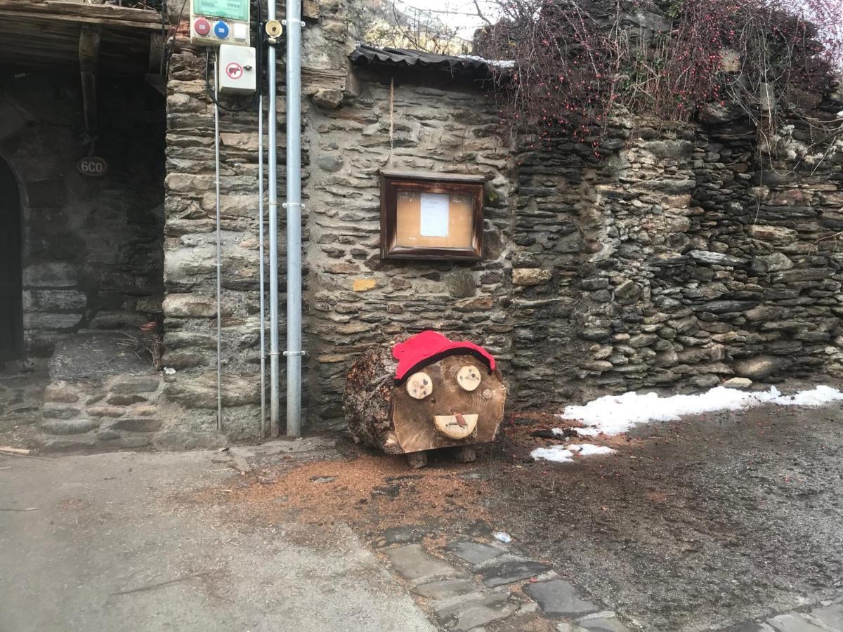 Cases Roses Escaló Eksteriør bilde